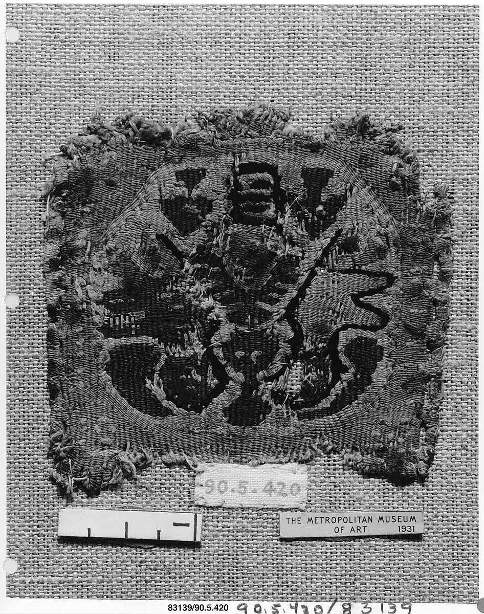 Textile Fragment, Wool, linen; plain weave, tapestry weave