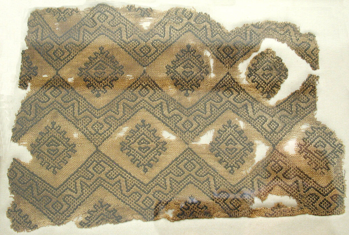 Textile Fragment, Linen, silk; plain weave, brocaded