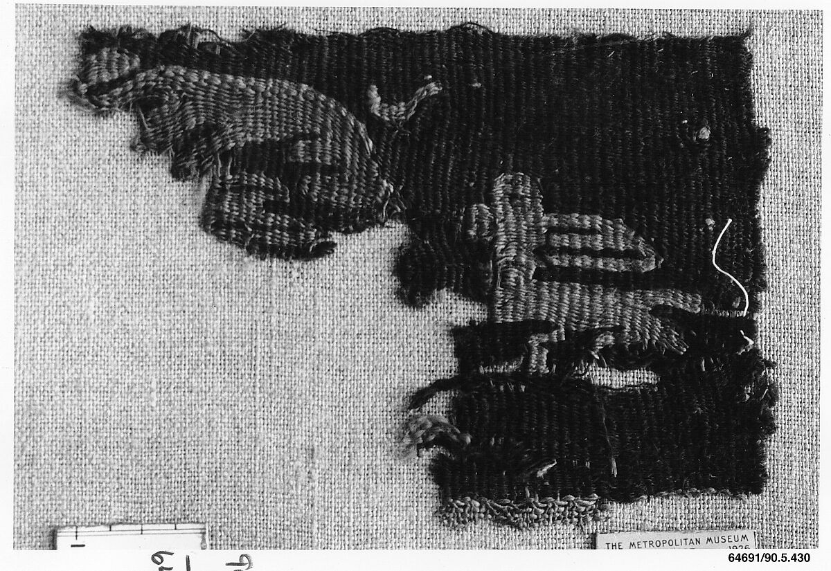 Textile Fragment, Wool, linen; plain weave, tapestry weave