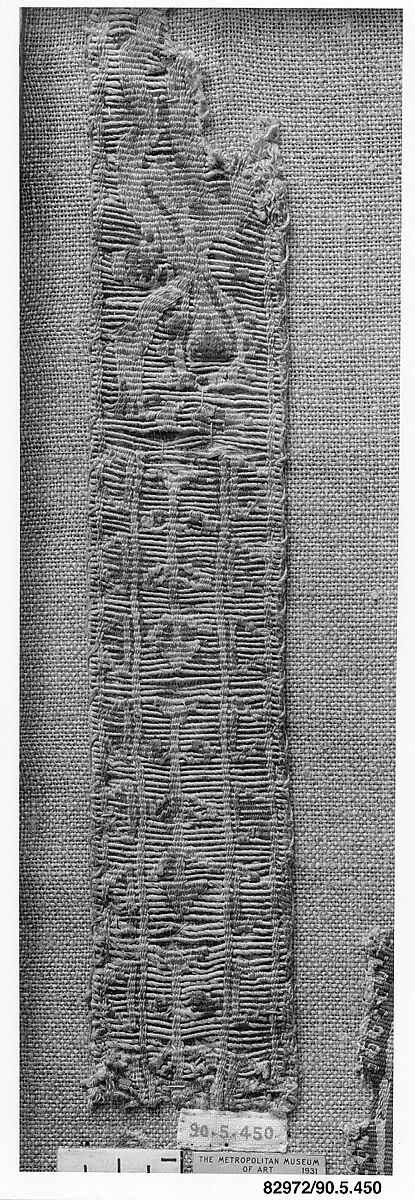 Fragment of Shoulder Band, Wool, linen; plain weave, tapestry weave