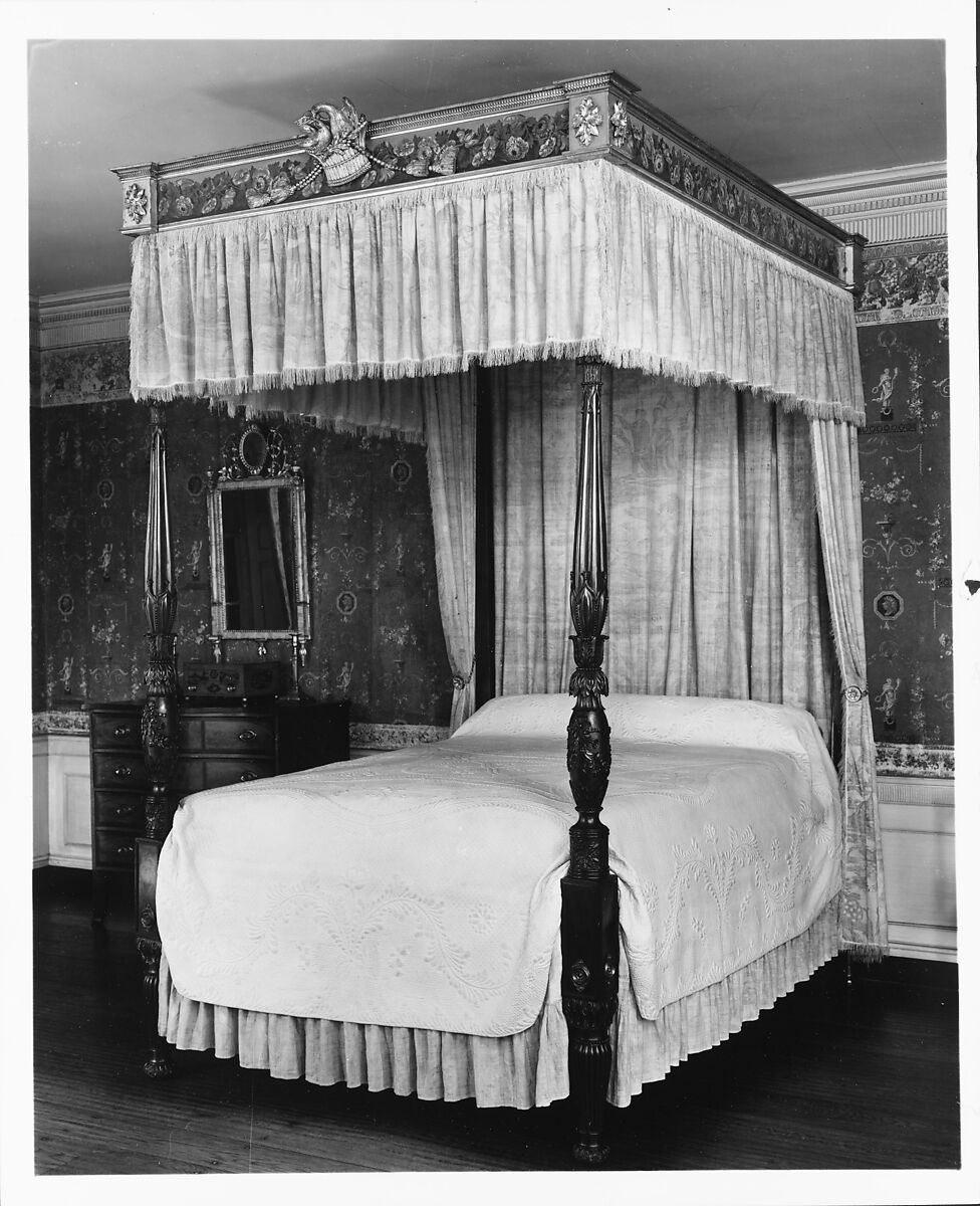 Bedstead, Possibly by Thomas Seymour (1771–1848), Mahogany, mahogany veneer, mahoganized maple and white pine, painted and gilded wood	, American