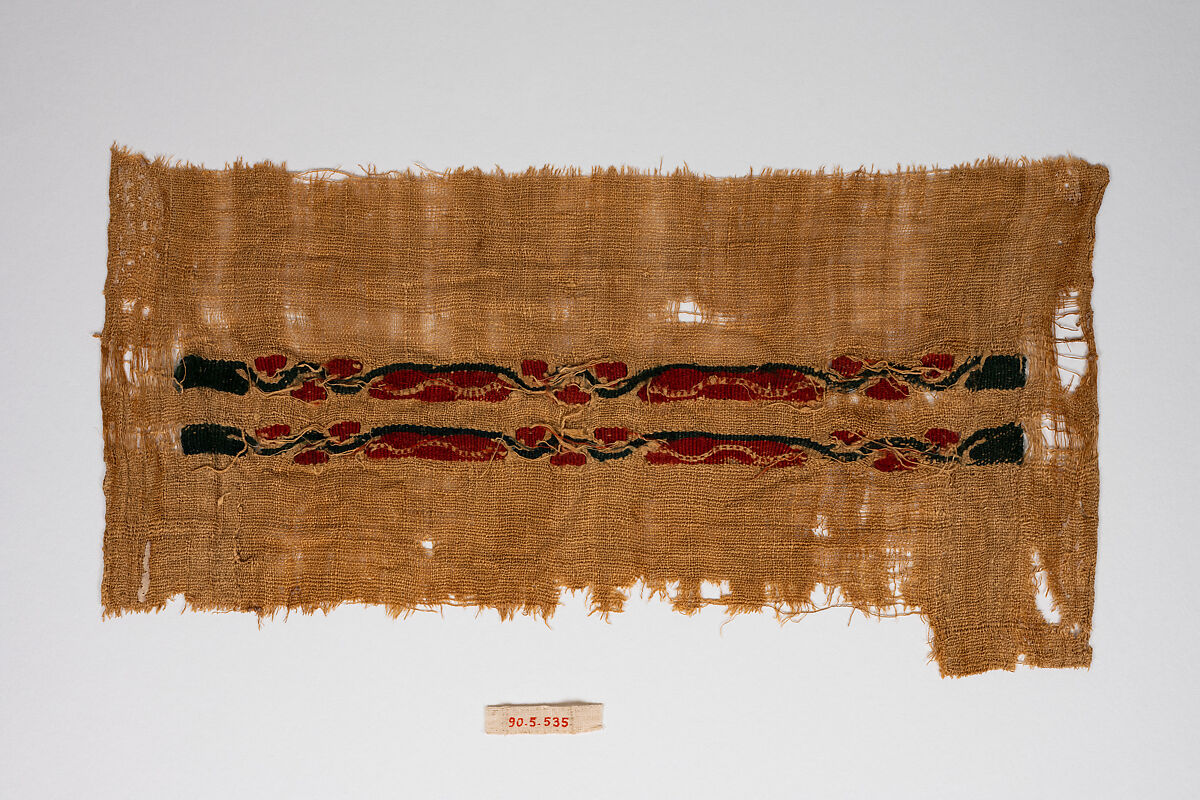 Fragment of a Sleeve, Wool, linen; plain weave, tapestry weave