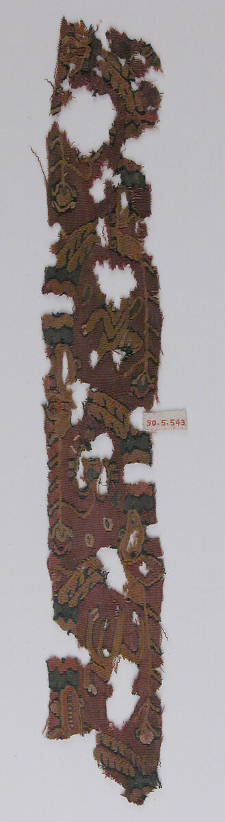 Fragment of Shoulder Band, Wool, linen; tapestry weave 