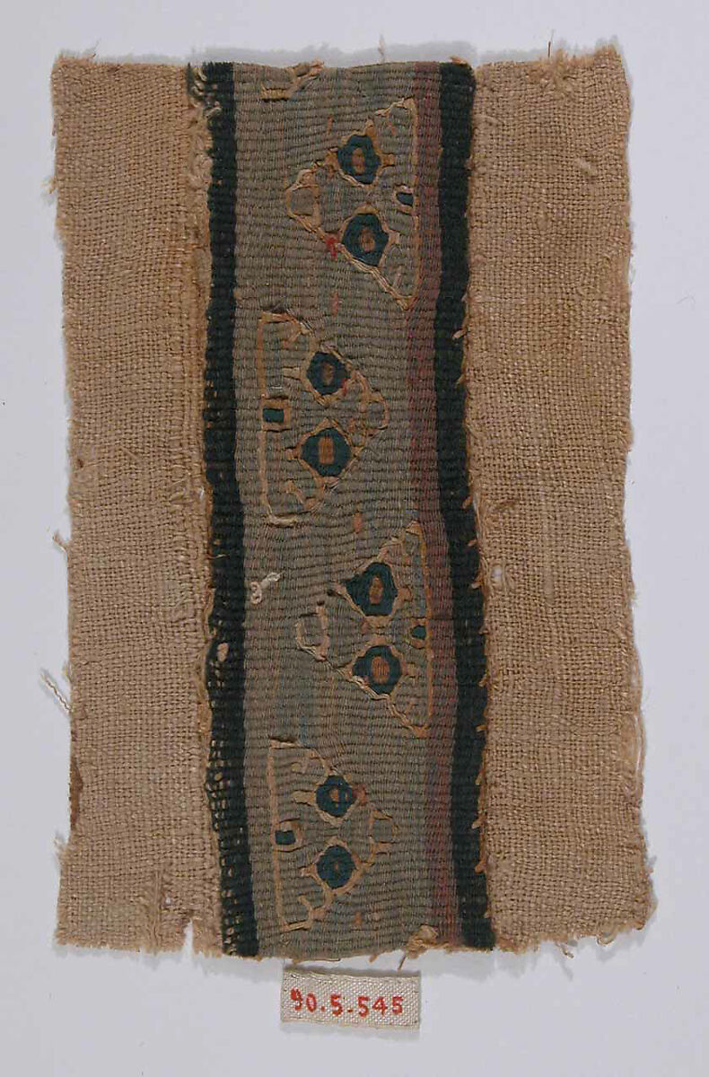 Textile Fragment, Wool, linen; plain weave, tapestry weave 