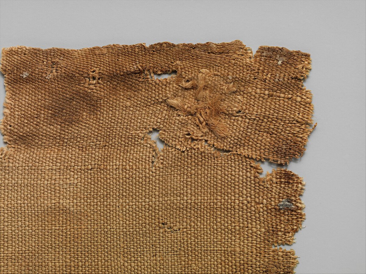 Fragment with the Head of a Figure, Wool, linen; plain weave, tapestry weave
