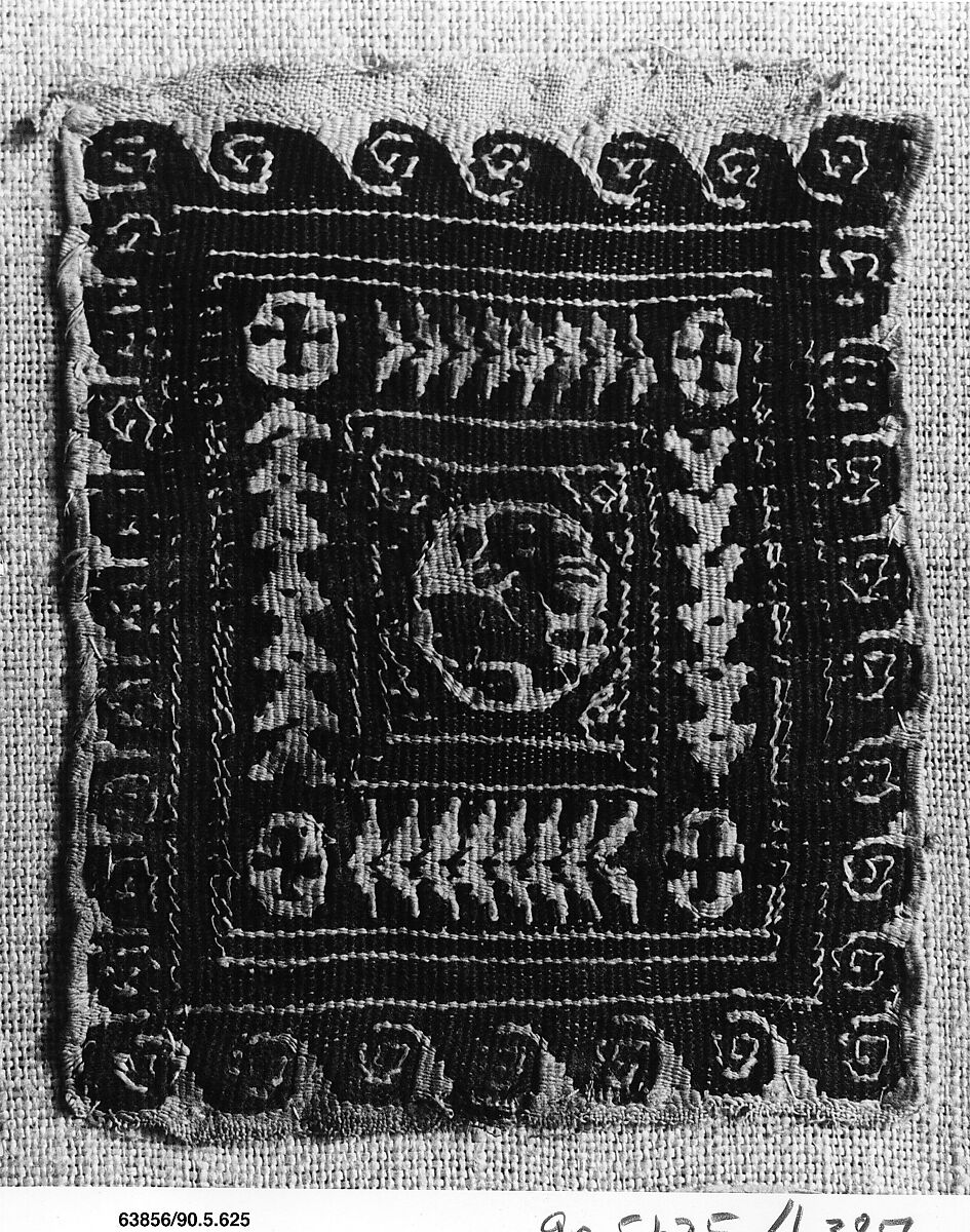 Textile Fragment, Wool, linen; plain weave, tapestry weave 