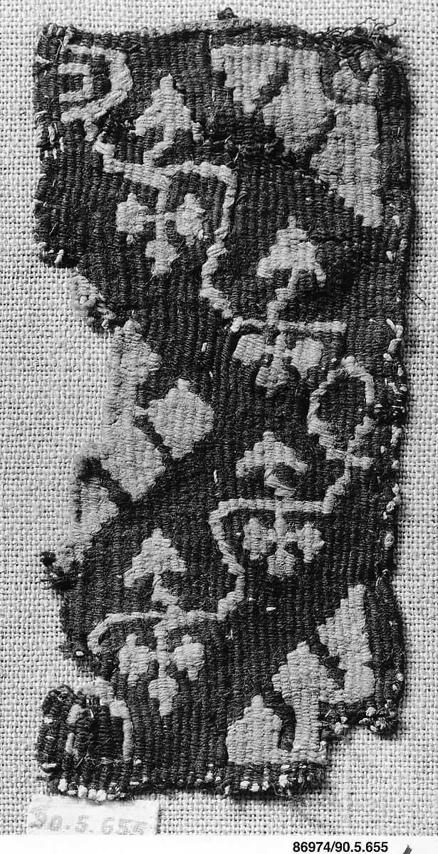 Textile Fragment, Wool, linen; plain weave, tapestry weave
