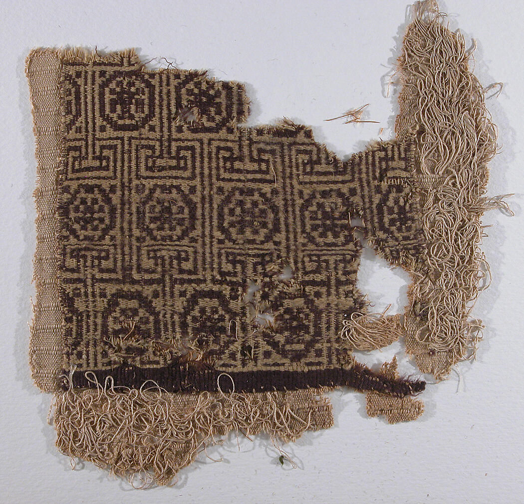 Textile Fragment, Wool, linen; double weave (?), plain weave, weft loop weave 