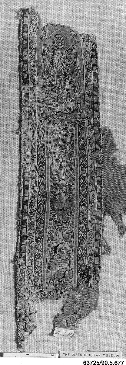 Fragment of Shoulder Band, Wool, linen; plain weave, tapestry weave