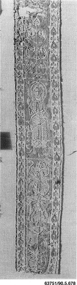 Fragment of Shoulder Band, Wool, linen; tapestry weave