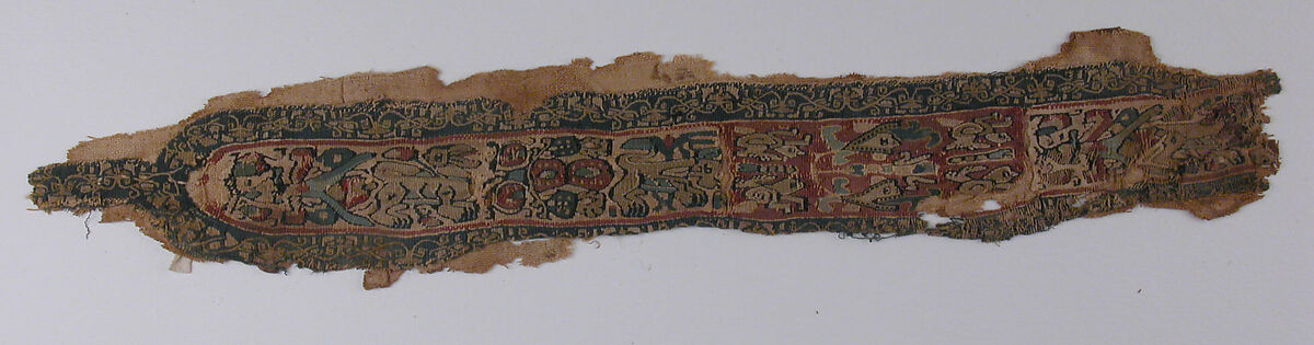 Fragment of Shoulder Band, Wool, linen; plain weave, tapestry weave 