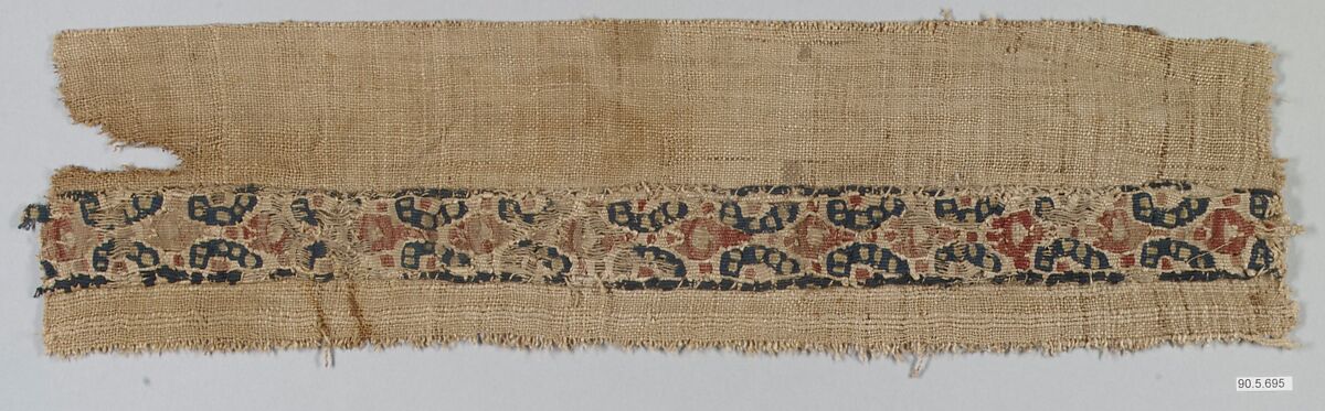 Textile Fragment, Wool, linen; plain weave, tapestry weave
