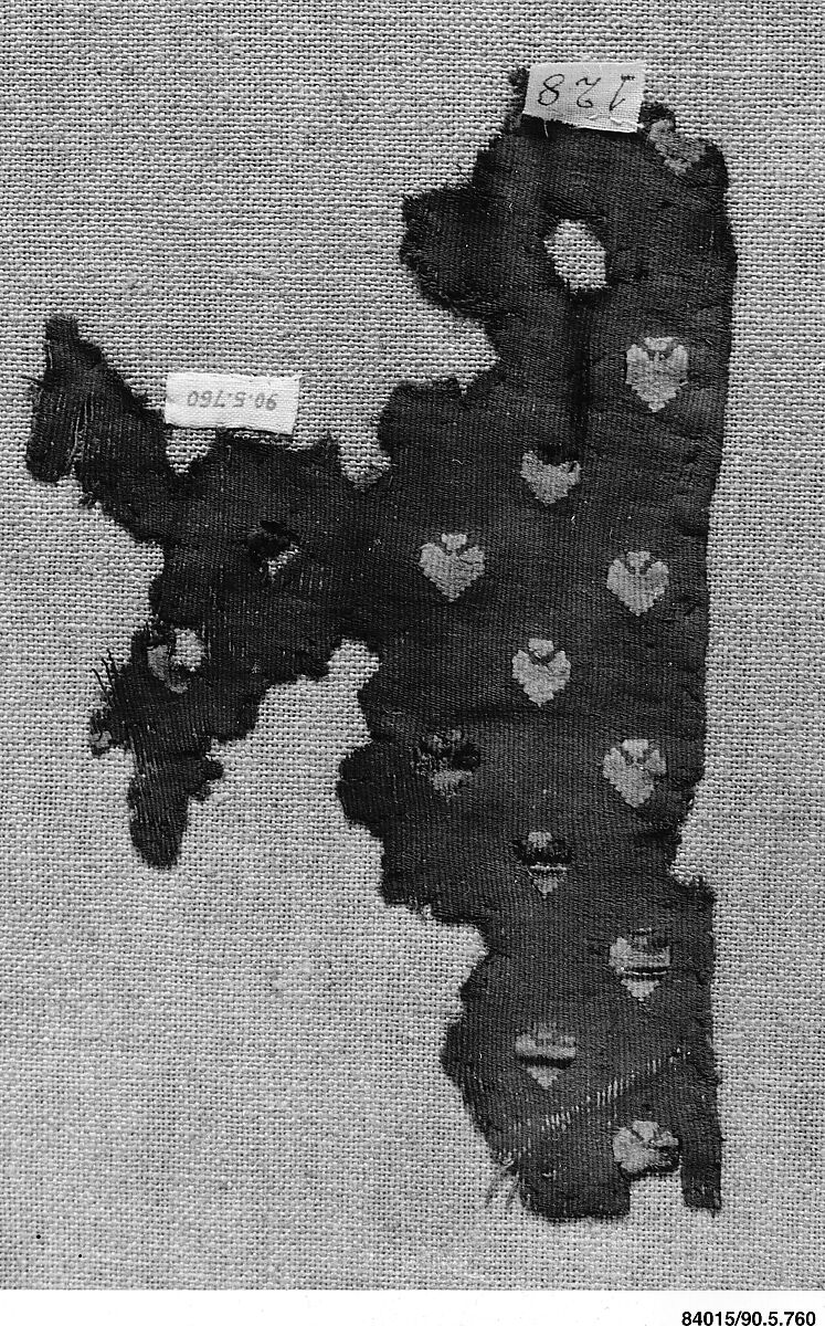 Textile Fragment, Wool, linen; plain weave, tapestry weave