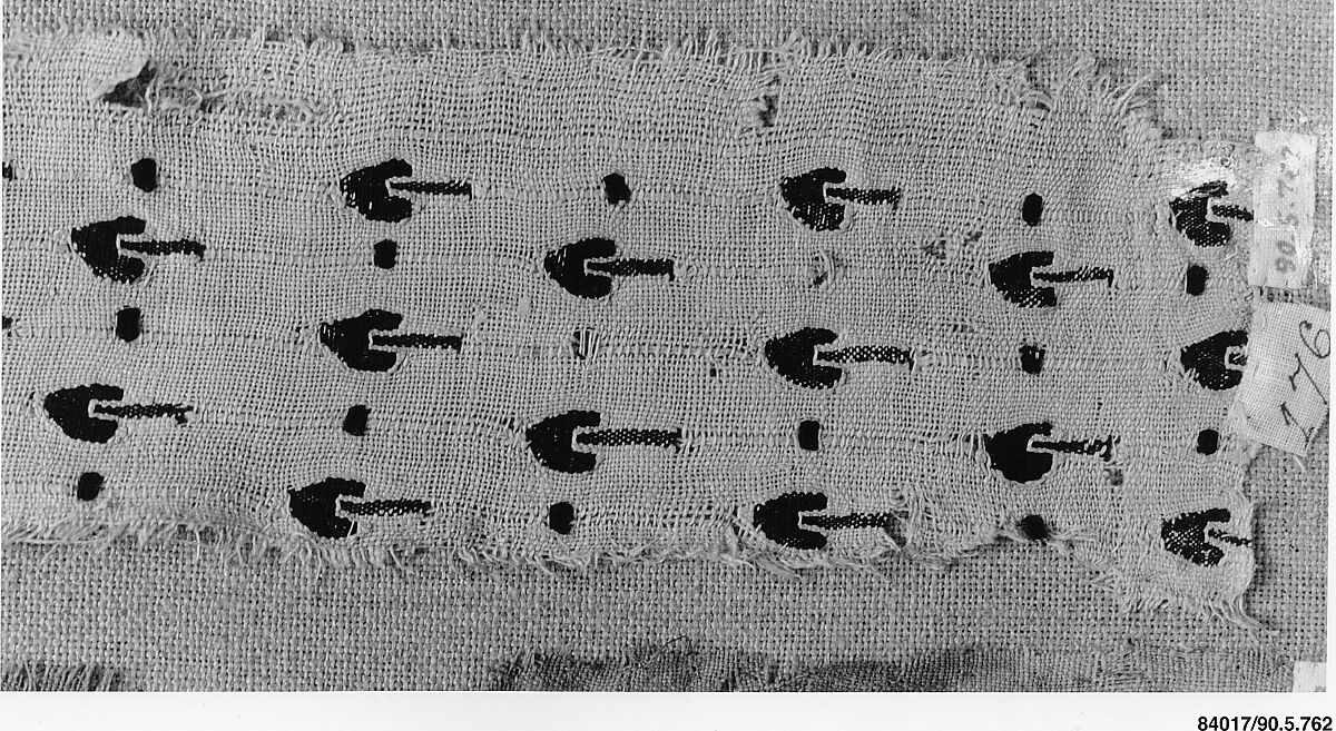 Textile Fragment, Wool, linen; plain weave, tapestry weave