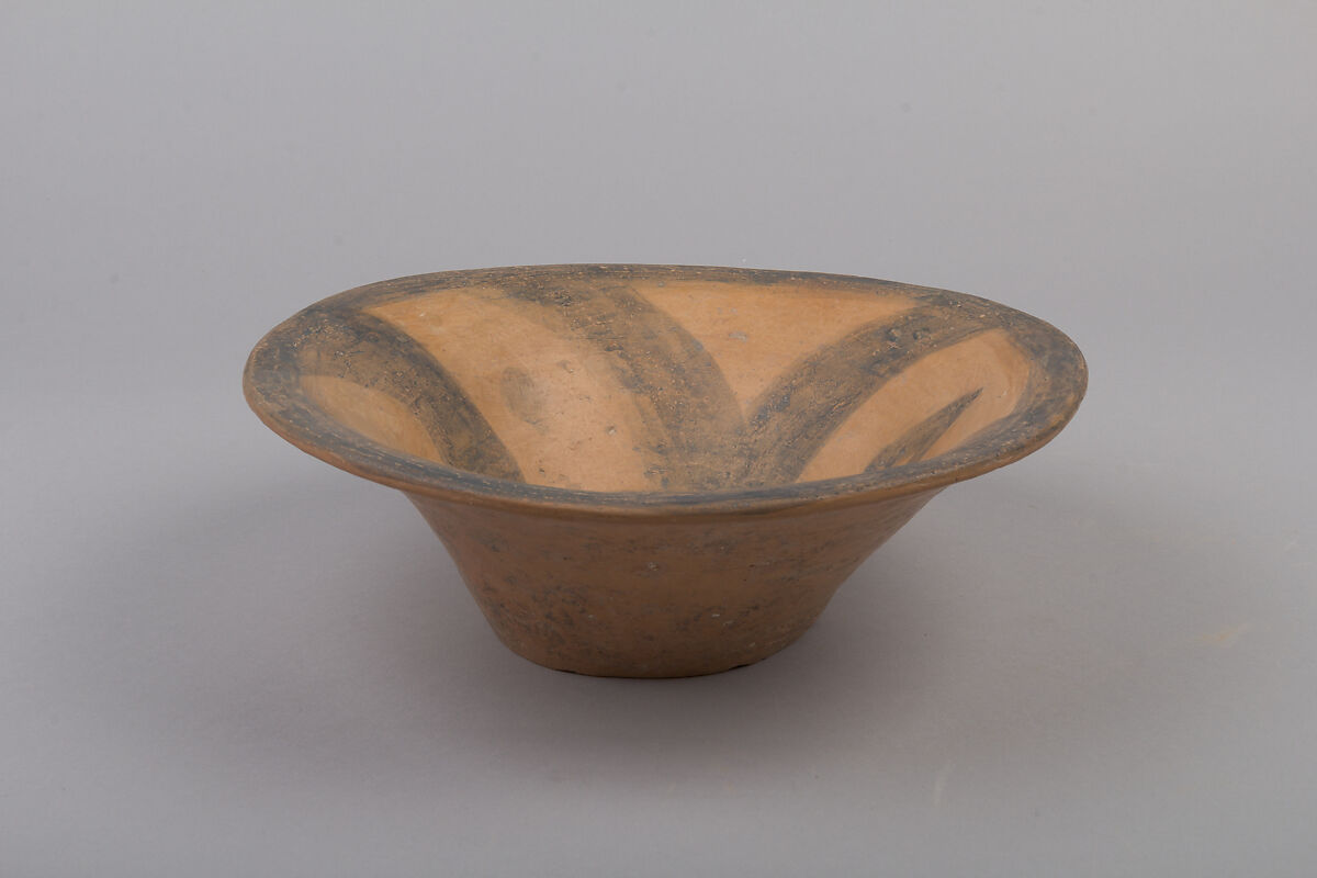Bowl (Wan), Earthenware with pigment, China