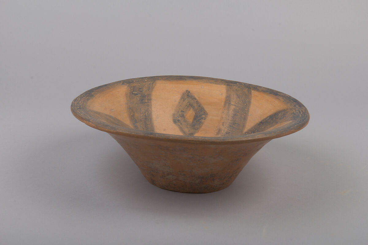Bowl (Wan), Earthenware with pigment, China