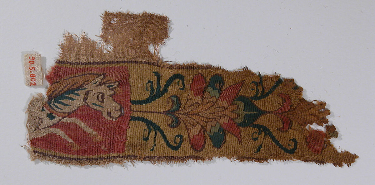 Textile Fragment, Wool, linen; plain weave, tapestry weave 