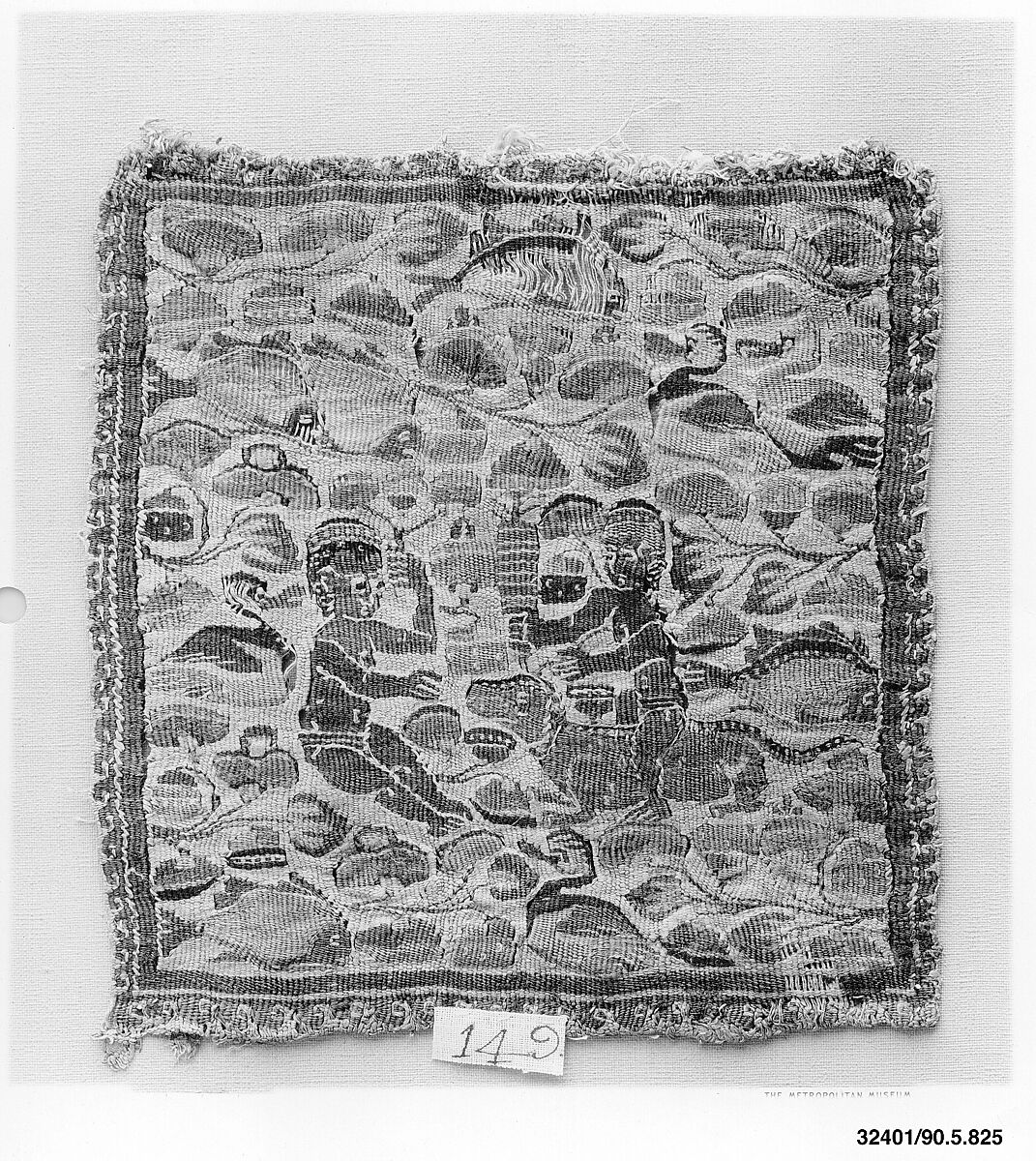 Square with Putti in a Nilotic Landscape, Linen, wool; plain weave, tapestry weave