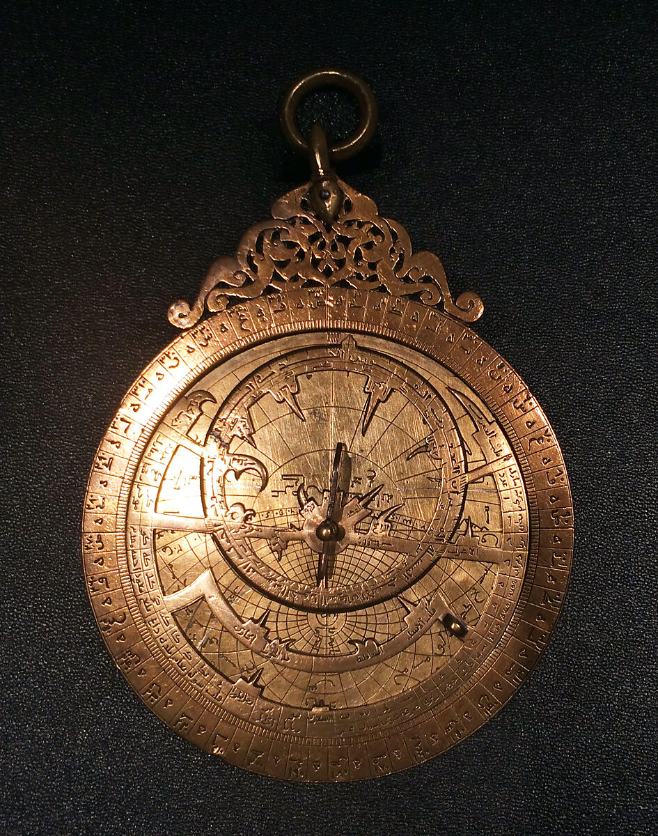 Astrolabe of ‘Umar ibn Yusuf ibn ‘Umar ibn ‘Ali ibn Rasul al-Muzaffari, ‘Umar ibn Yusuf ibn ‘Umar ibn ‘Ali ibn Rasul al-Muzaffari (Yemini, ruled 1295–96), Brass; cast and hammered, pierced, chased, inlaid with silver