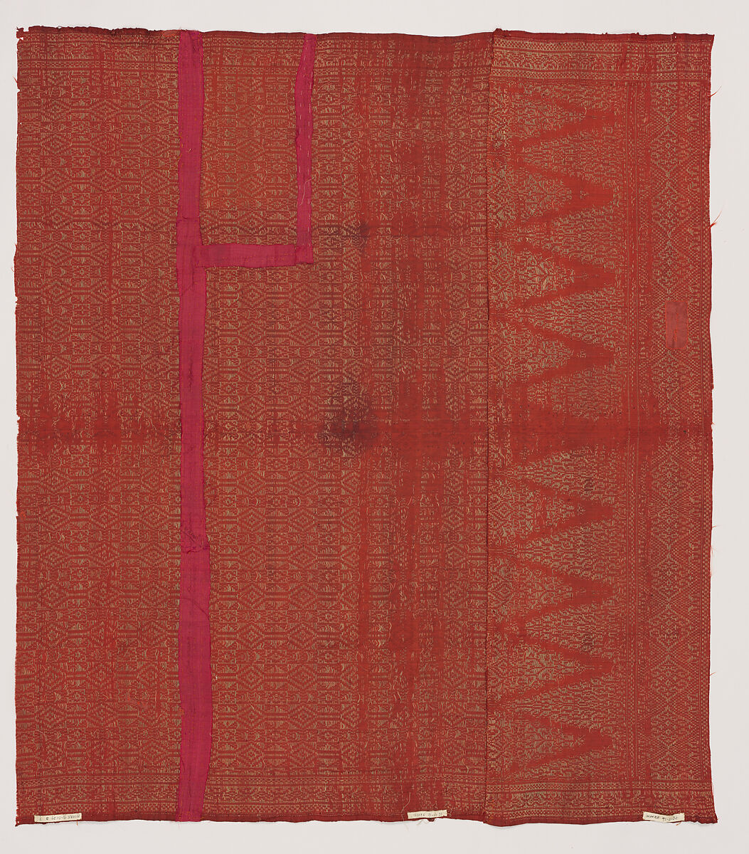 Fragment of Scarf, Silk and metal thread