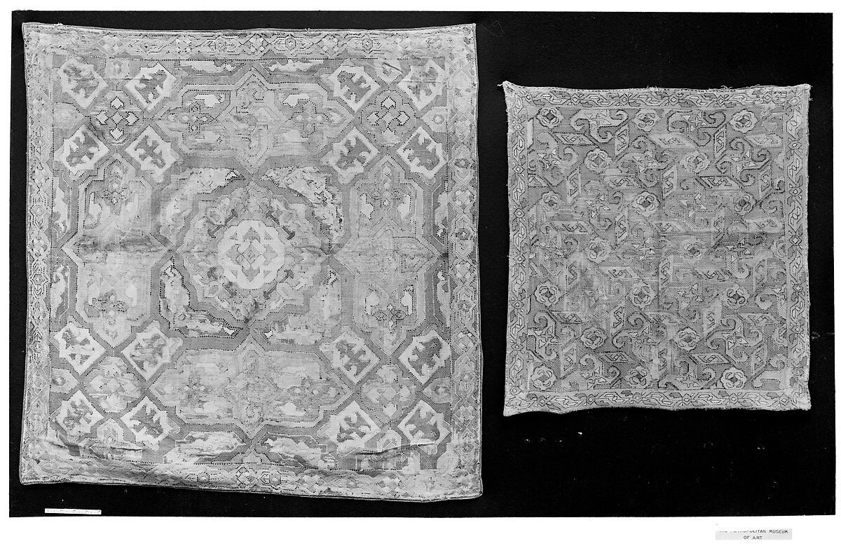 Cover, Silk on tamine