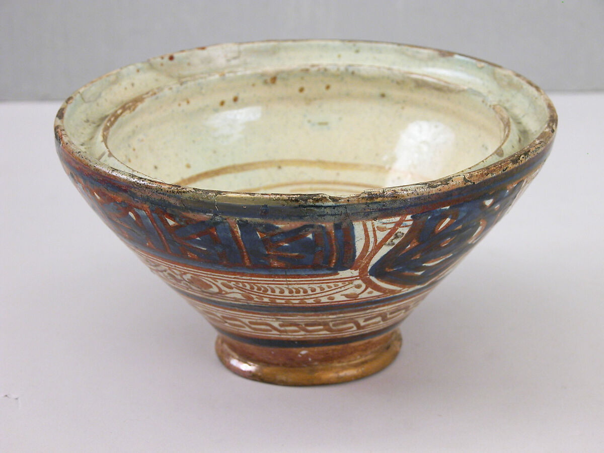 Bowl, Earthenware; overglaze luster-painted