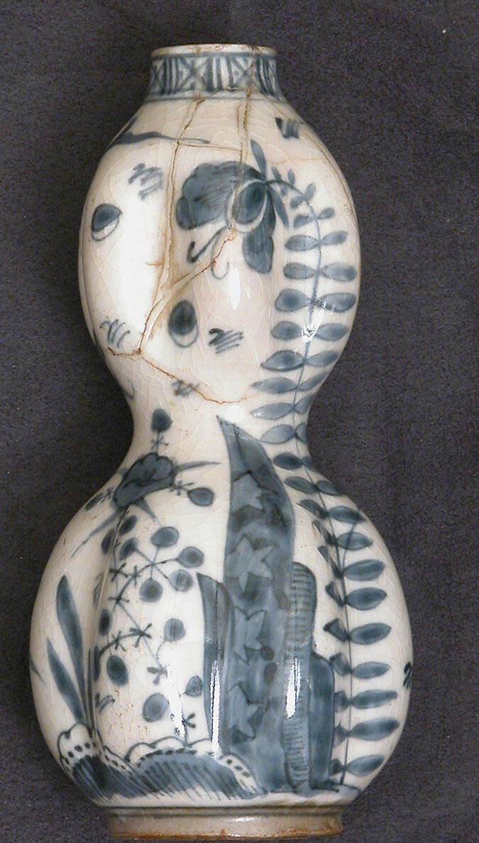 Vase in the Form of a Double Gourd, Stonepaste; painted under transparent glaze