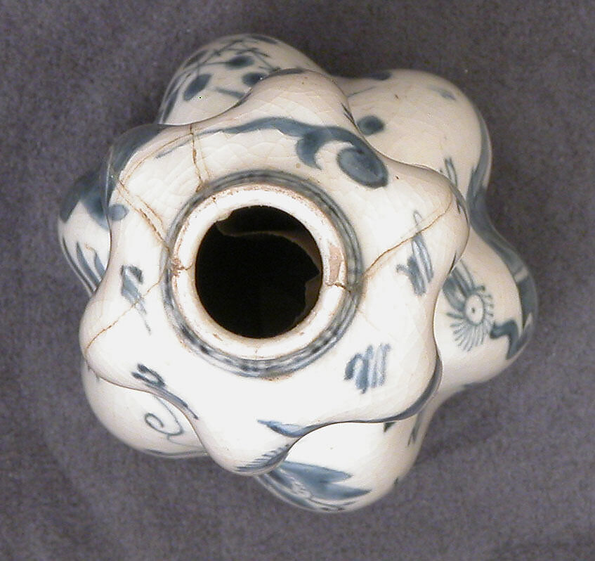 Vase in the Form of a Double Gourd, Stonepaste; painted under transparent glaze