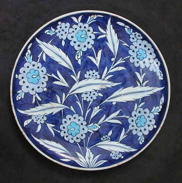 Plate, Stonepaste; polychrome-painted under transparent glaze