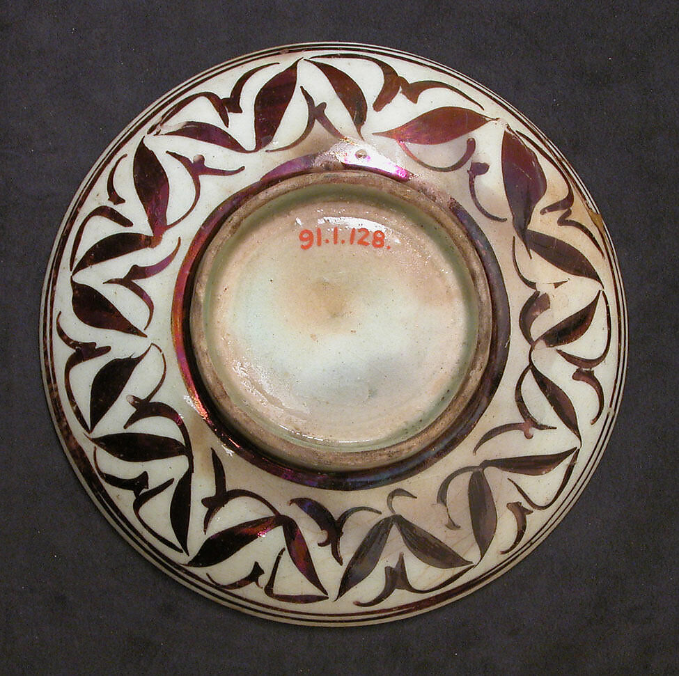 Dish, Stonepaste; luster-painted on opaque white glaze under transparent colorless glaze