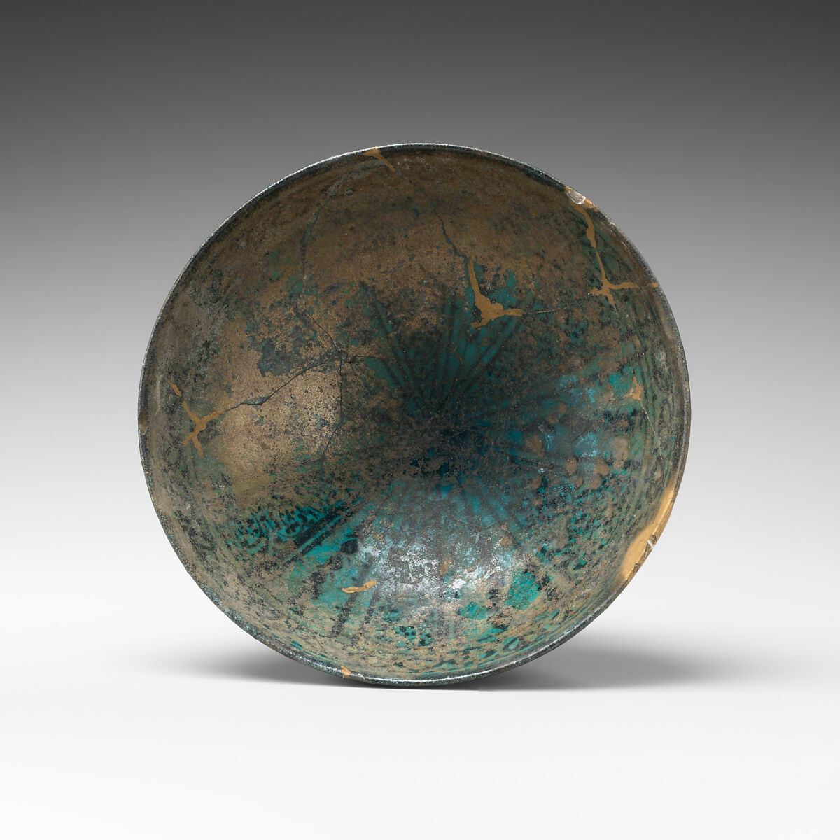 Bowl, Stonepaste; underglaze painted