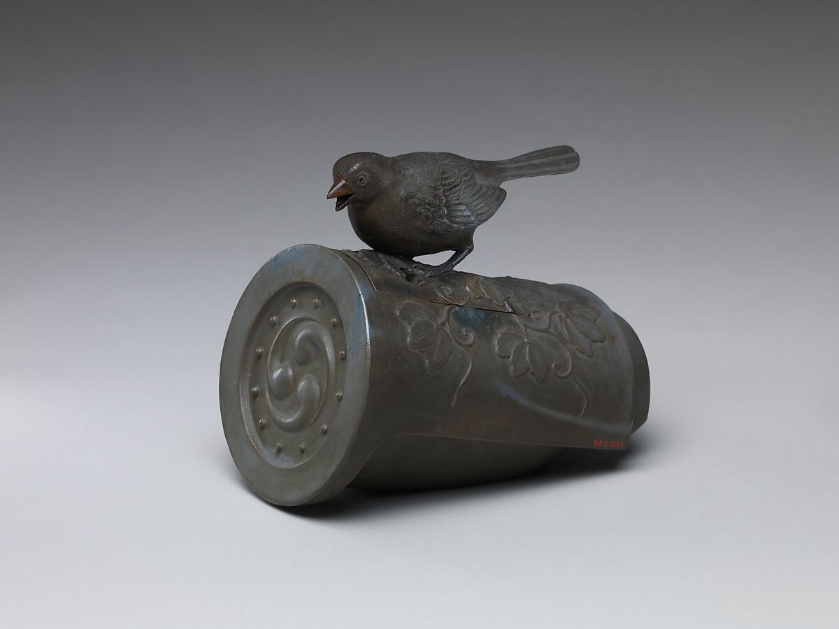 Censer in the Form of Sparrow on a Roof Tile, Lightly glazed stoneware (Bizen ware), Japan 