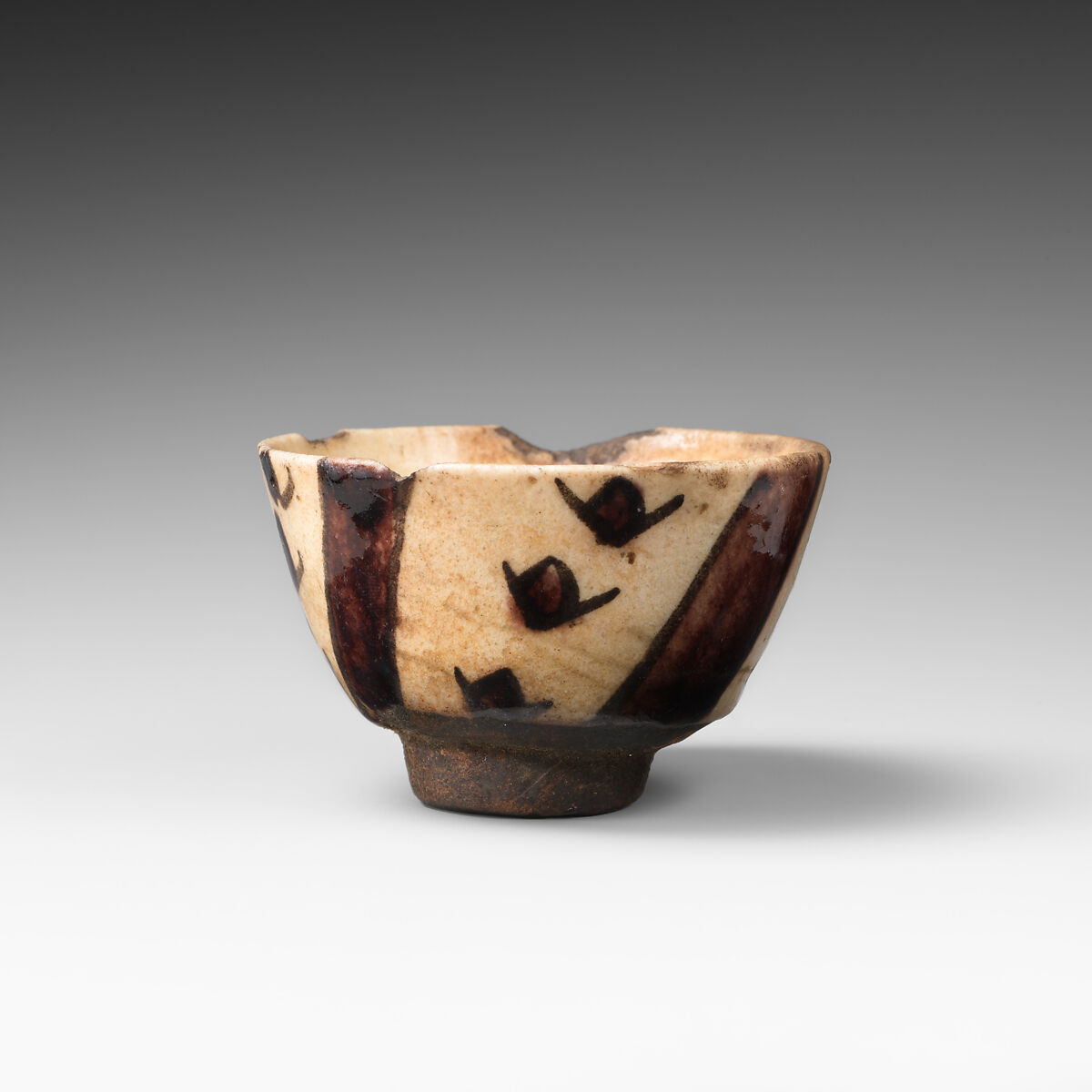 Cup, Stonepaste; luster-painted on opaque white glaze under transparent colorless glaze