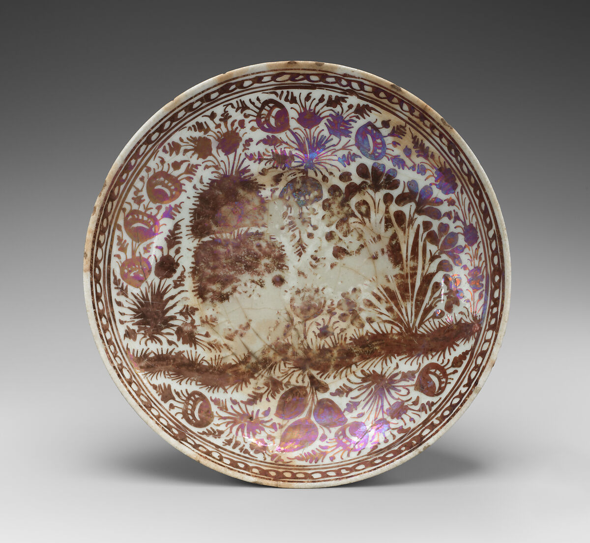 Plate, Stonepaste; luster-painted on opaque white glaze under transparent colorless glaze 