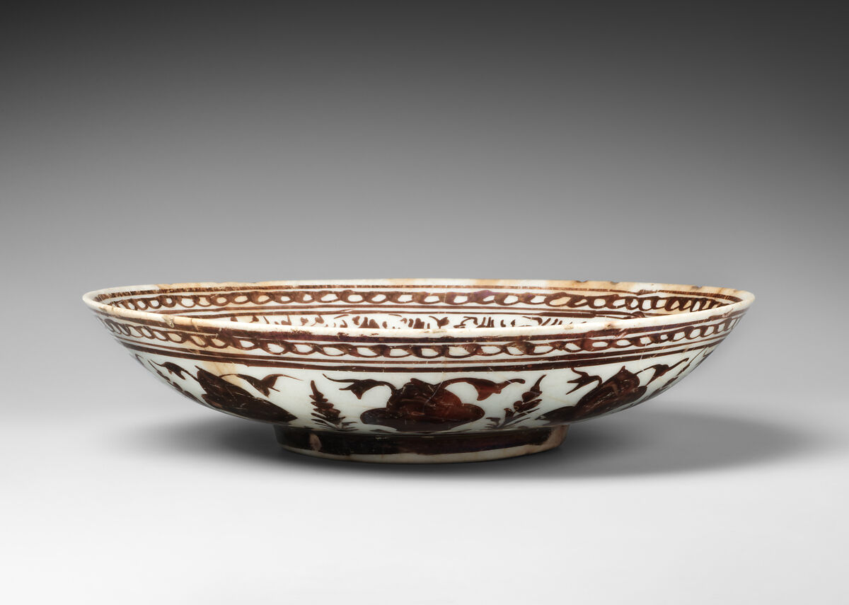 Plate, Stonepaste; luster-painted on opaque white glaze under transparent colorless glaze