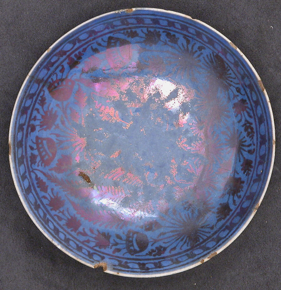Dish, Stonepaste; luster-painted on opaque blue and white glaze under transparent colorless glaze 