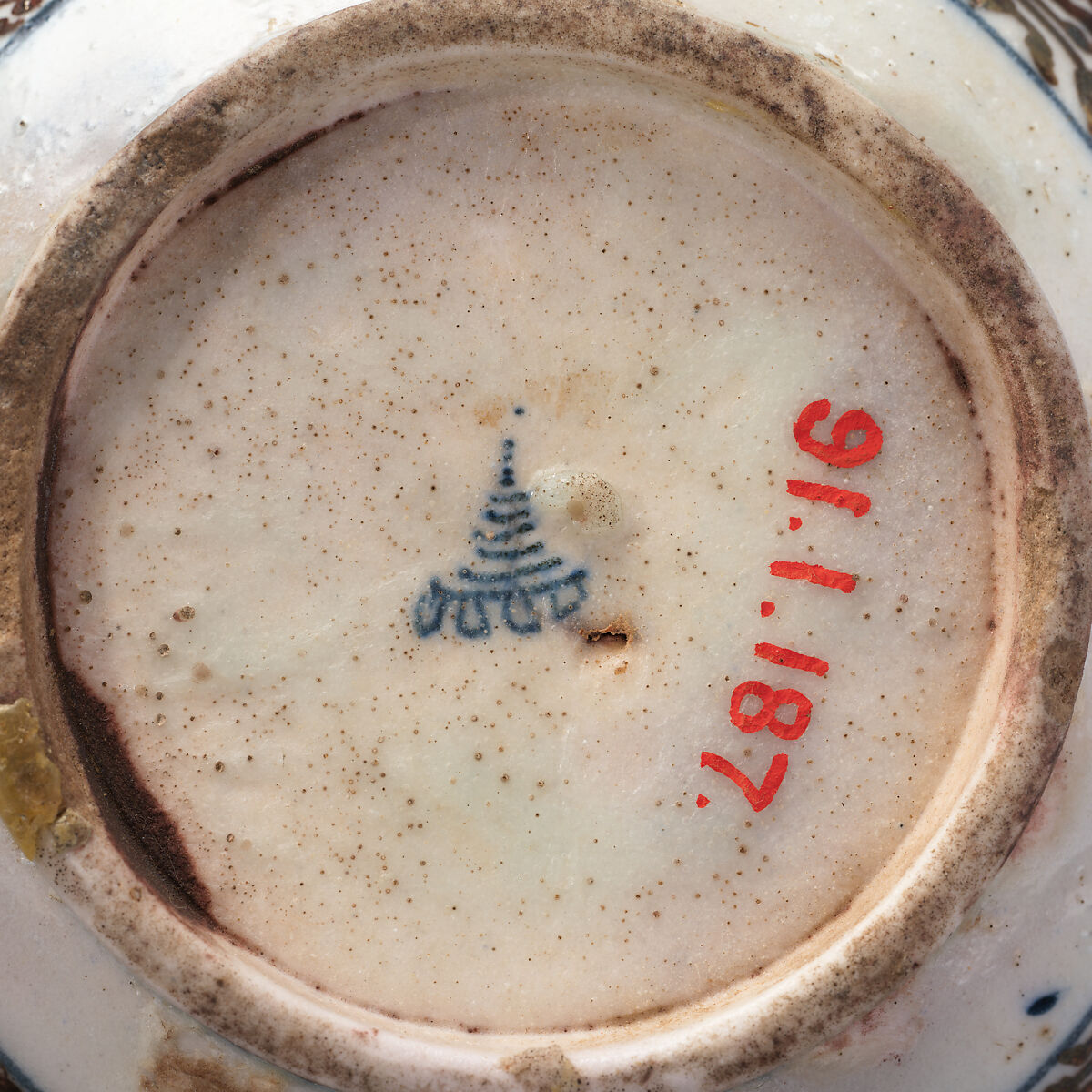 Bottle, Stonepaste; luster-painted on opaque white and blue glaze under transparent colorless glaze