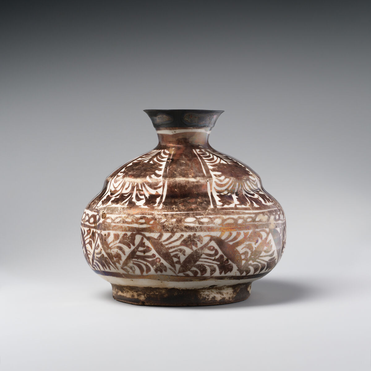 Jar, Stonepaste; luster-painted on opaque white glaze