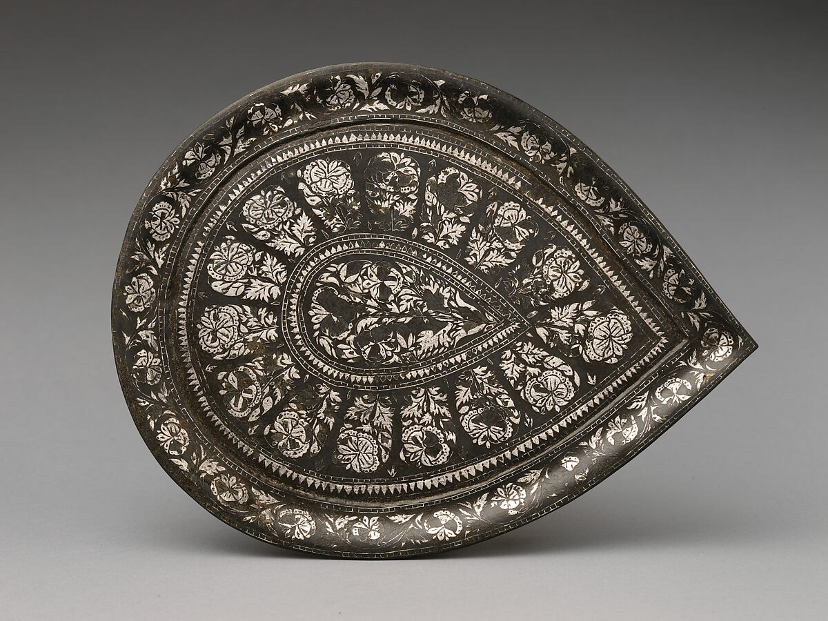 Plate, Zinc alloy; cast, engraved, inlaid with silver (bidri ware) 