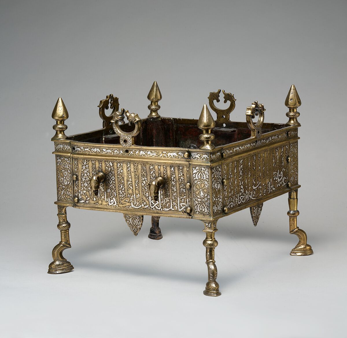 Brazier of Rasulid Sultan al-Malik al-Muzaffar Shams al-Din Yusuf ibn 'Umar, Brass; cast, chased, and inlaid with silver and black compound 