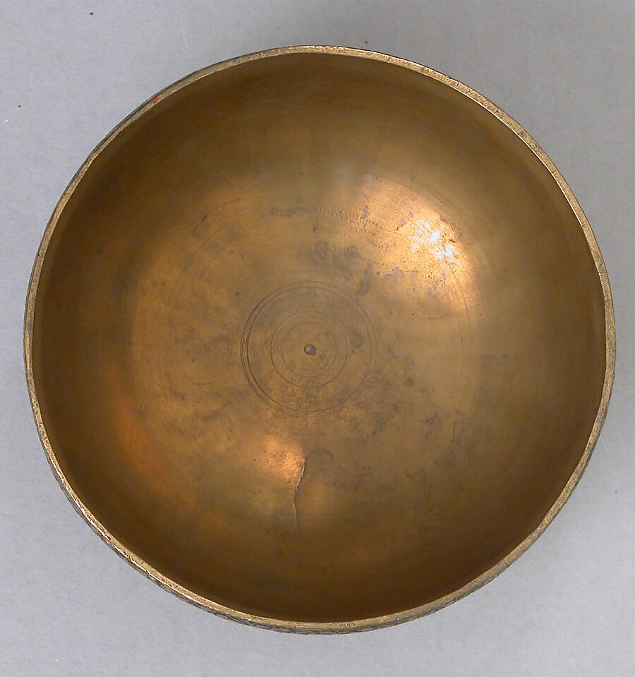Bowl, Brass; inlaid with silver
