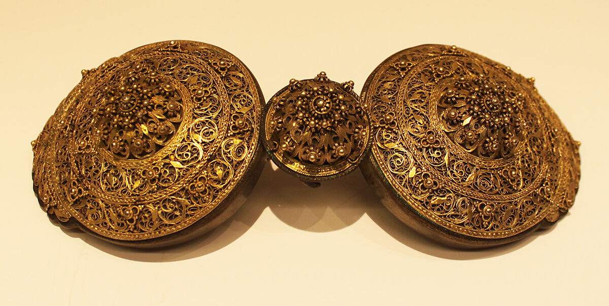 Girdle Clasp, Silver sheet; gilt, filigree, wire and granulation over silvered copper alloy