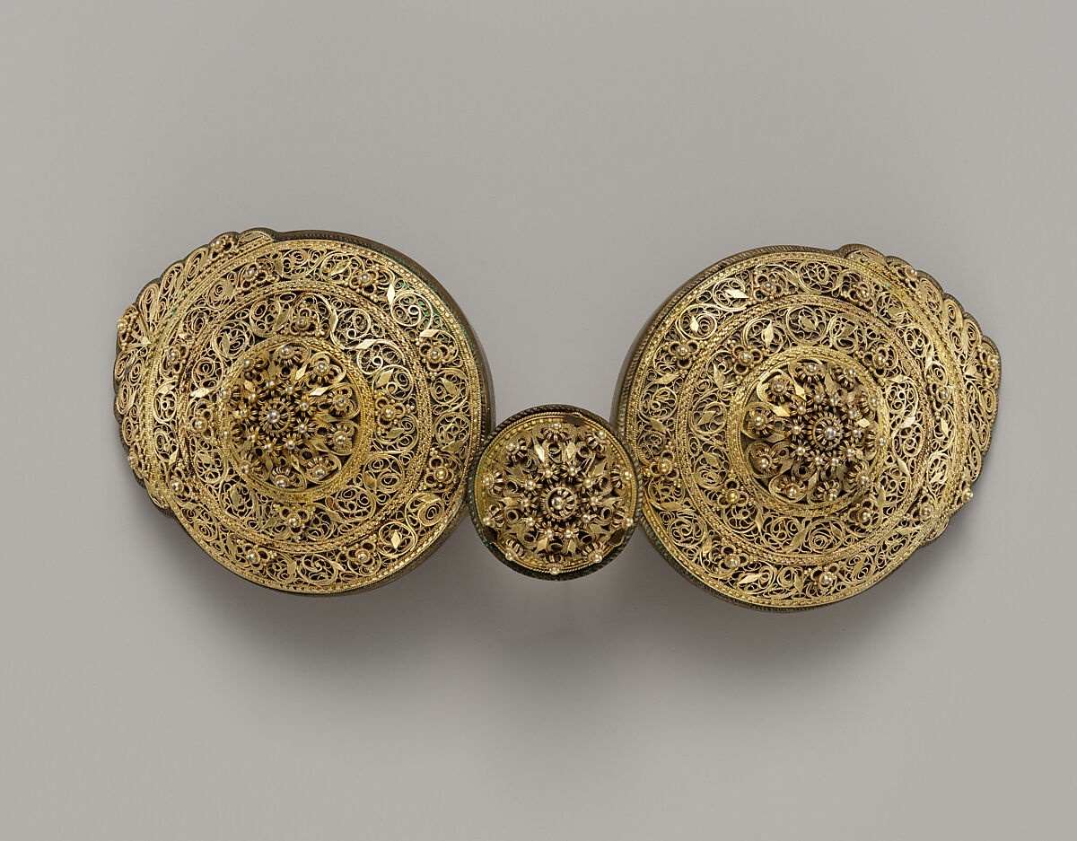 Girdle Clasp, Silver sheet; gilt, filigree, wire and granulation over silvered copper alloy 