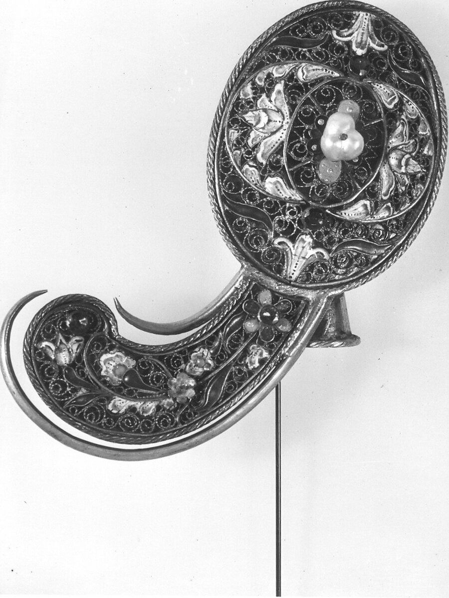 Turban Ornament, Silver sheet; gilded, applied with filigree, inlaid with enamel and colored glass/pearls