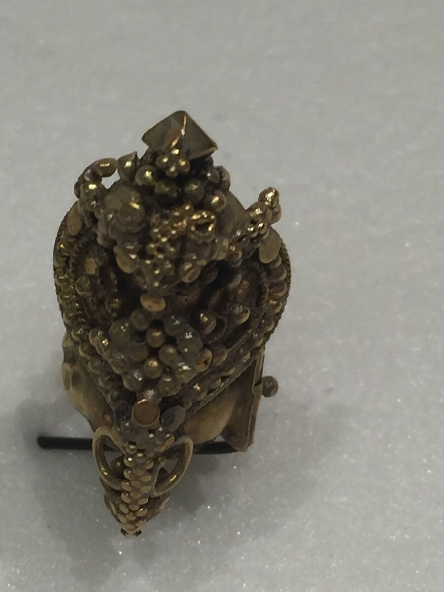 Ornament, Gold; filigreed and granulated