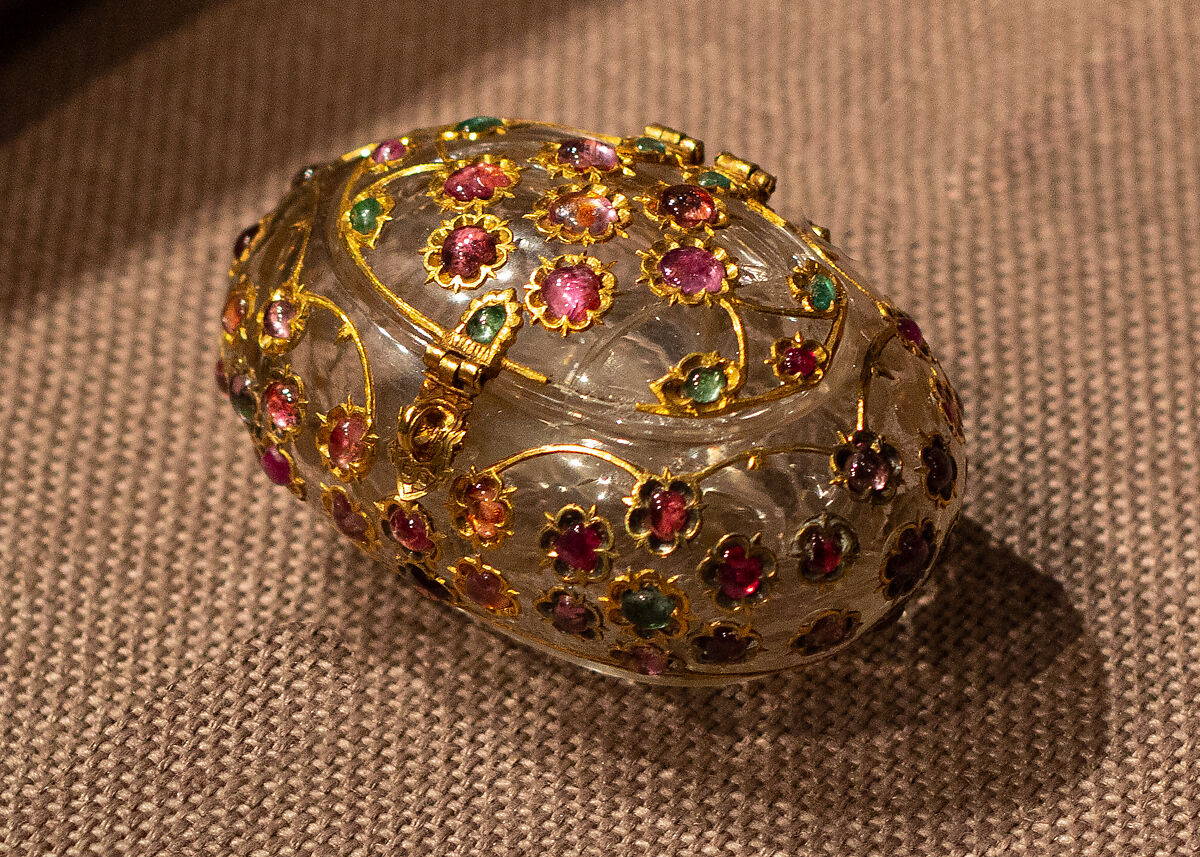 Rock Crystal Box, Rock crystal; inlaid with gold, inset with rubies 