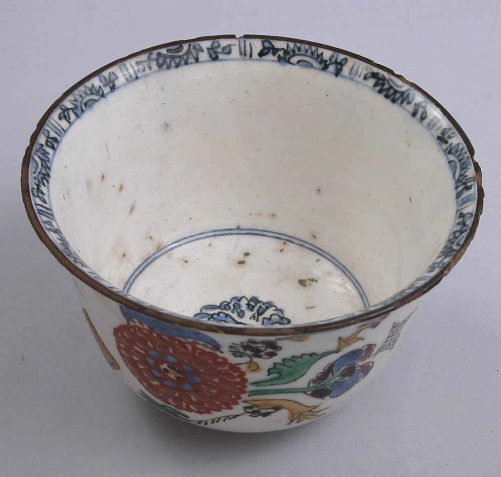 Bowl, Stonepaste; polychrome painted under transparent glaze