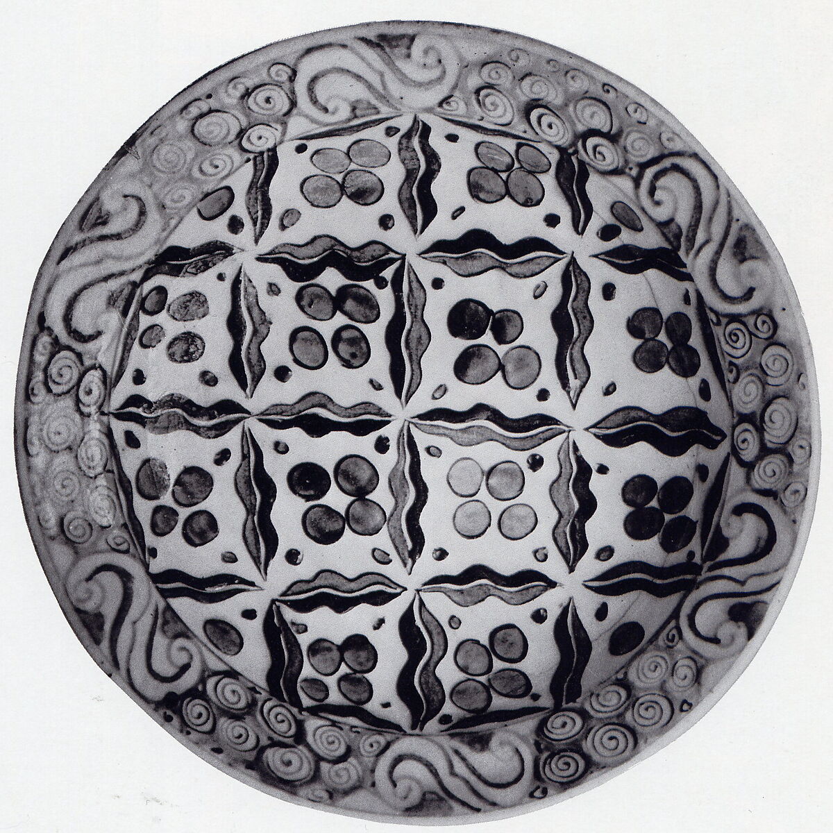 Dish with 'Cintamani' and Tiger-stripe Pattern, Stonepaste; polychrome painted under transparent glaze