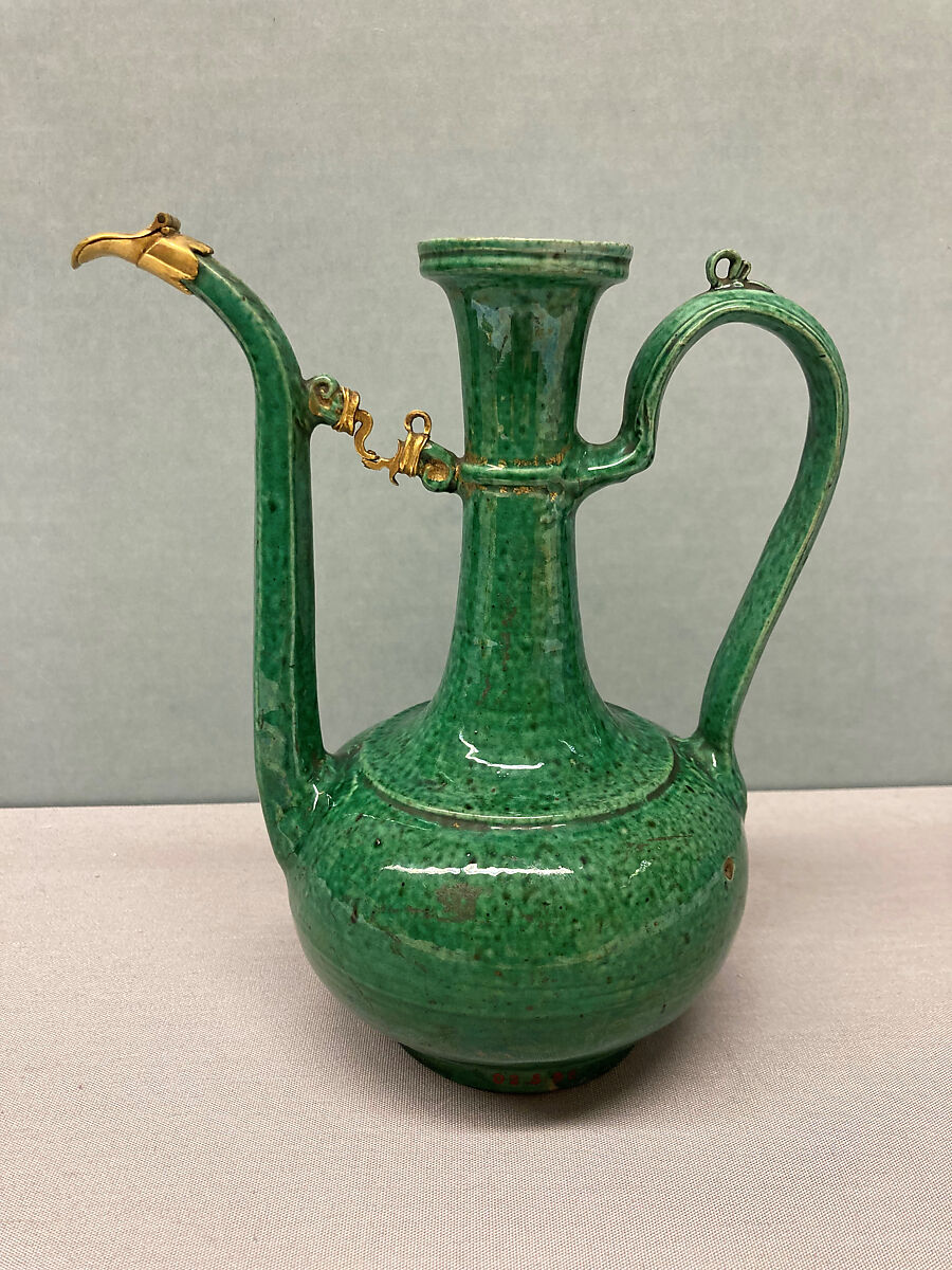 Ewer, Stonepaste; glazed 