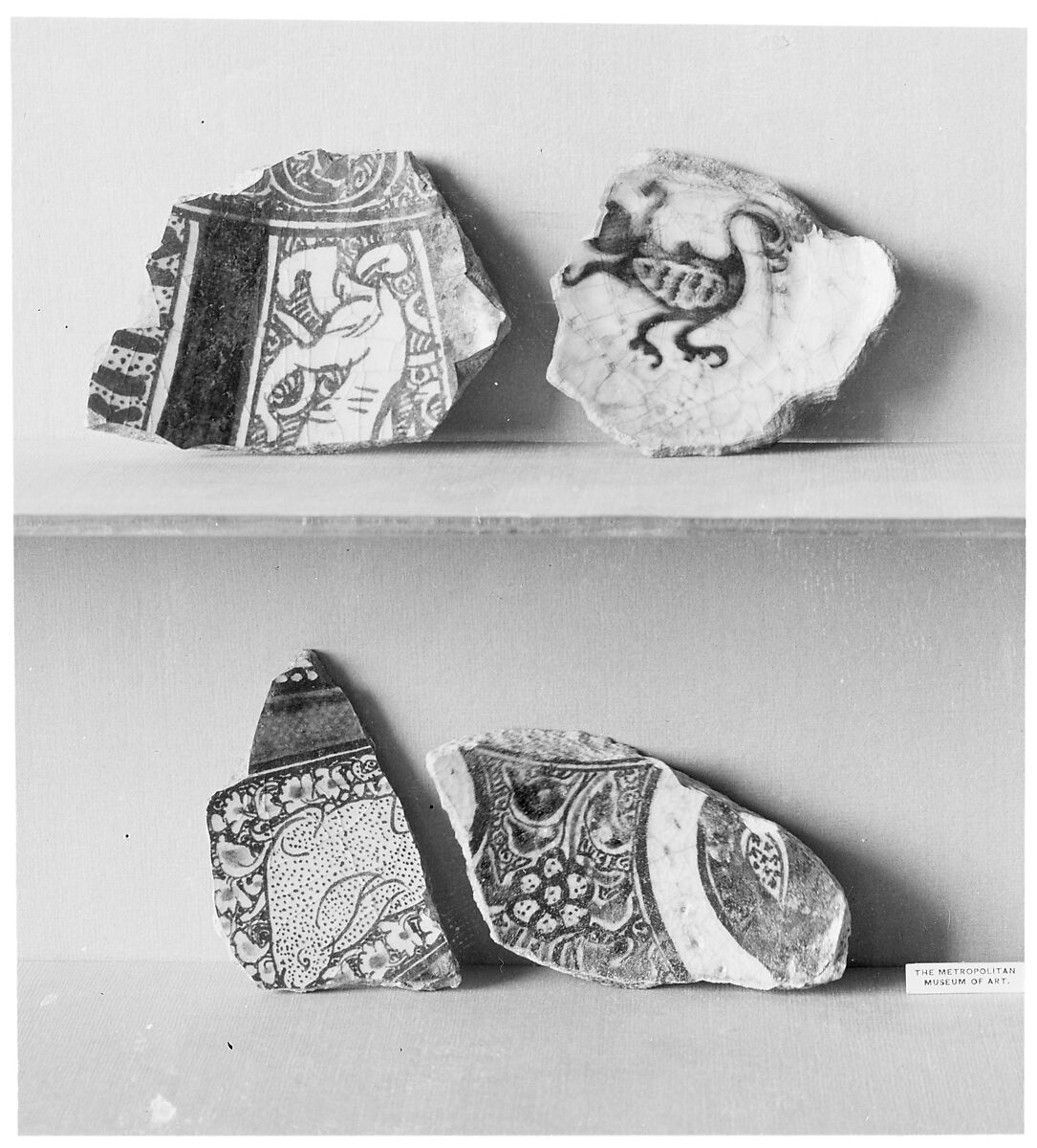 Ceramic Fragment, Stonepaste; white slip; blue and black underglaze; transparent, colorless glaze